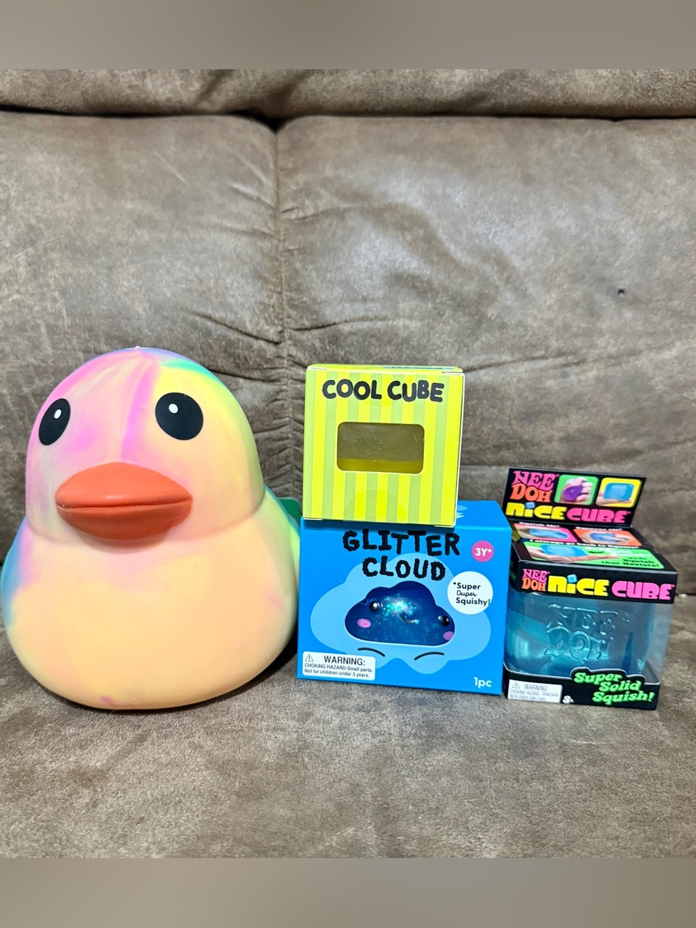 NeeDoh Nice Cube J’adore Cool Cube Glitter Cloud Jumbo Tie Dye Squeeze Duck Blue